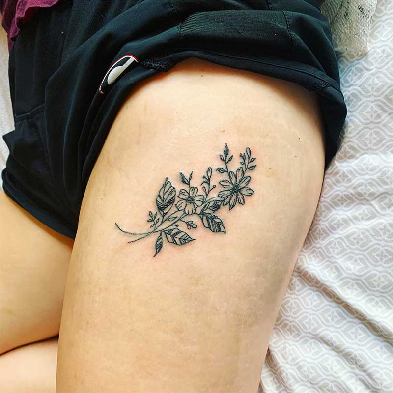 Small Thigh Tattoo Ideas for Women