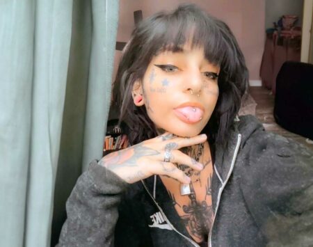 Snake Eyes Piercing: Meaning, Risks, and Alternatives