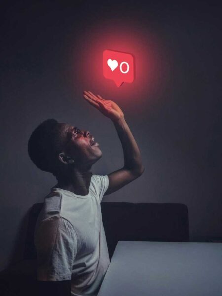 The Impact of Social Media Influencers on Fashion Trends