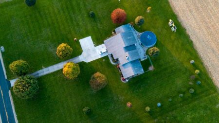 Ninety-Nine Percent Of Americans Don't Have A Perfect Lawn