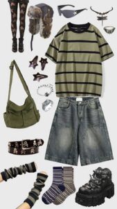 Y2K Grunge: A Fashion Fusion for the Modern Era