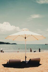 How To Be Comfortable On The Beach