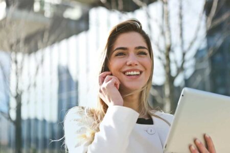 Keep Your Smile Looking its Best Forever With These Essential Tips