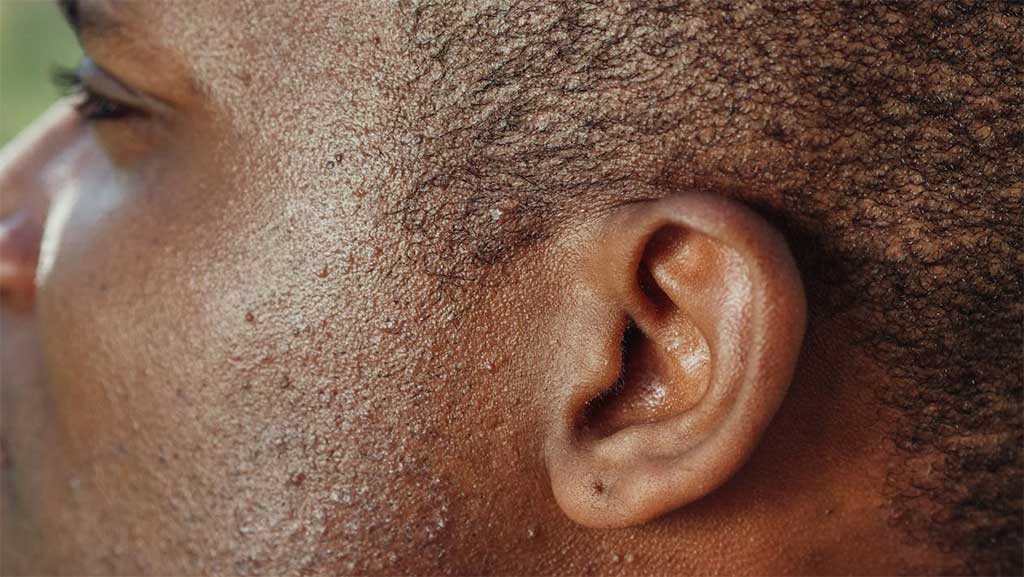Think You Might Be Struggling With Hearing Loss? Here's What To Do